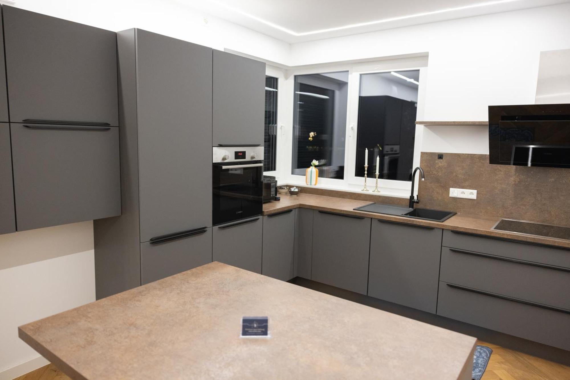 Neubau Apartment Mit Kamin Und Terrasse In Premium Lage Parkplatz Inklusive Bielefeld Exterior foto