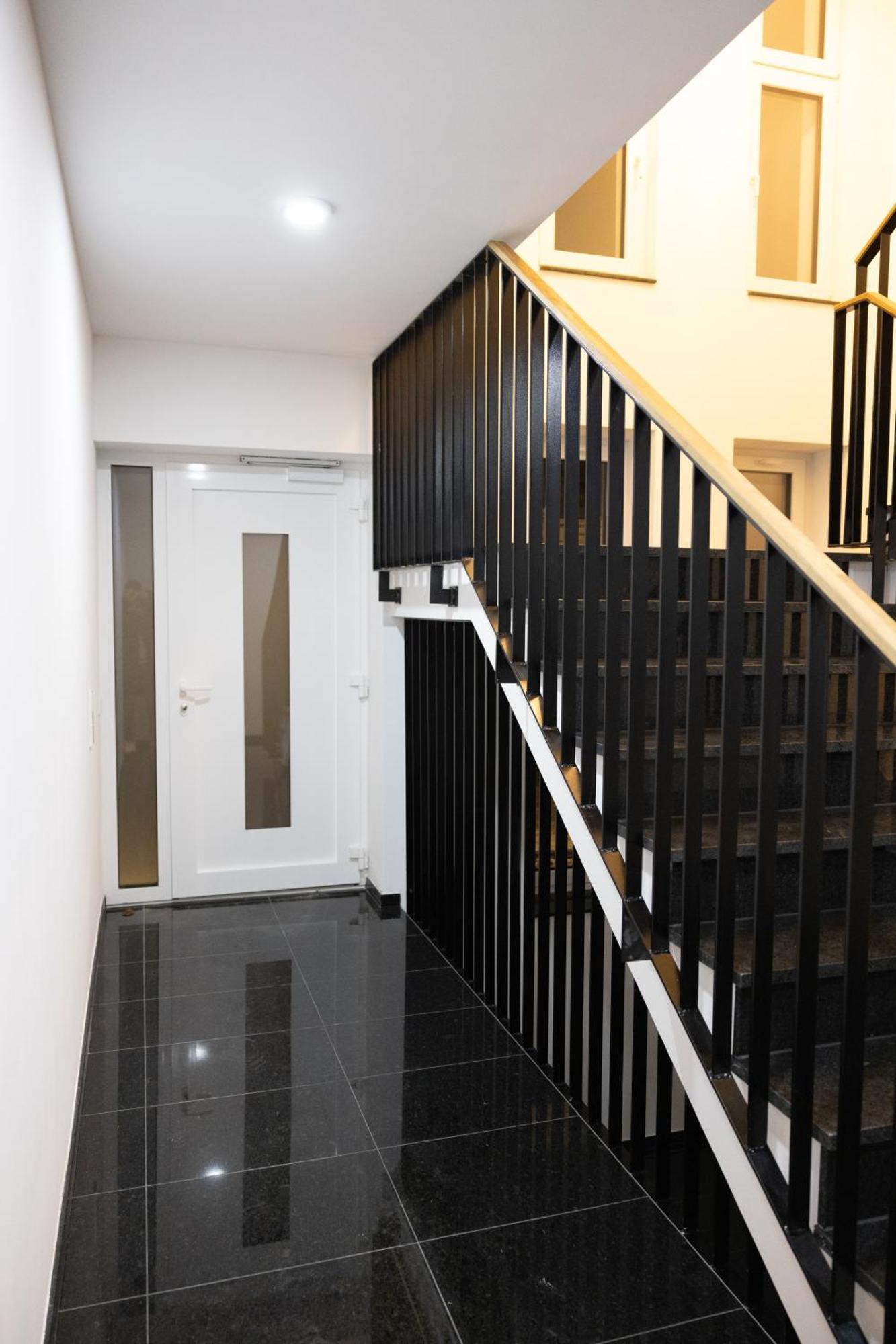Neubau Apartment Mit Kamin Und Terrasse In Premium Lage Parkplatz Inklusive Bielefeld Exterior foto